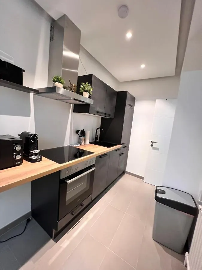 Апартаменты Modern Flat Vienna With Two Rooms